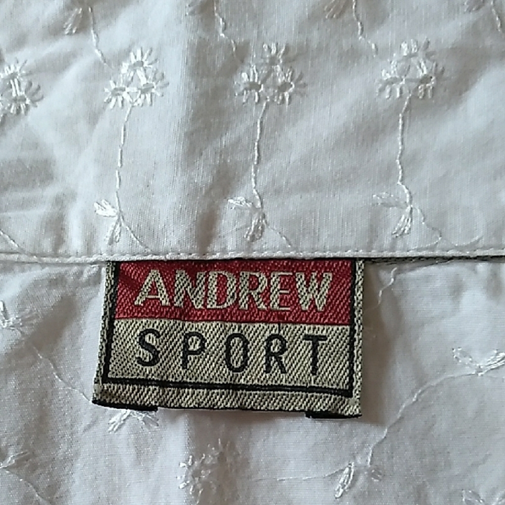 Chic White Button-Up Blouse - image 2